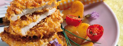 Angerichtes Gericht für das Rezept Knusper-Schnitzelchen mit Kartoffelherzen